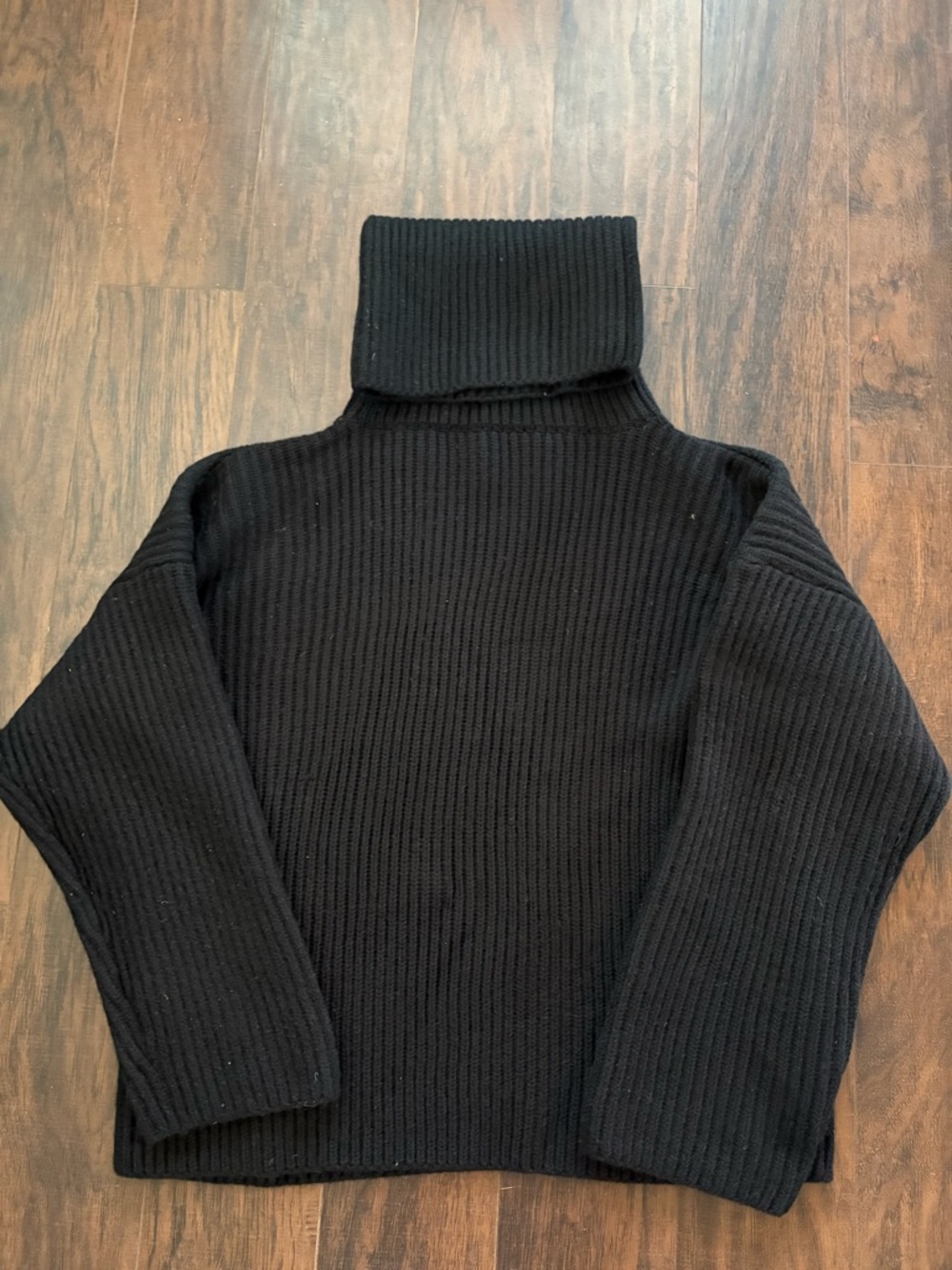 Joseph Tricot pure wool sweater in black OS